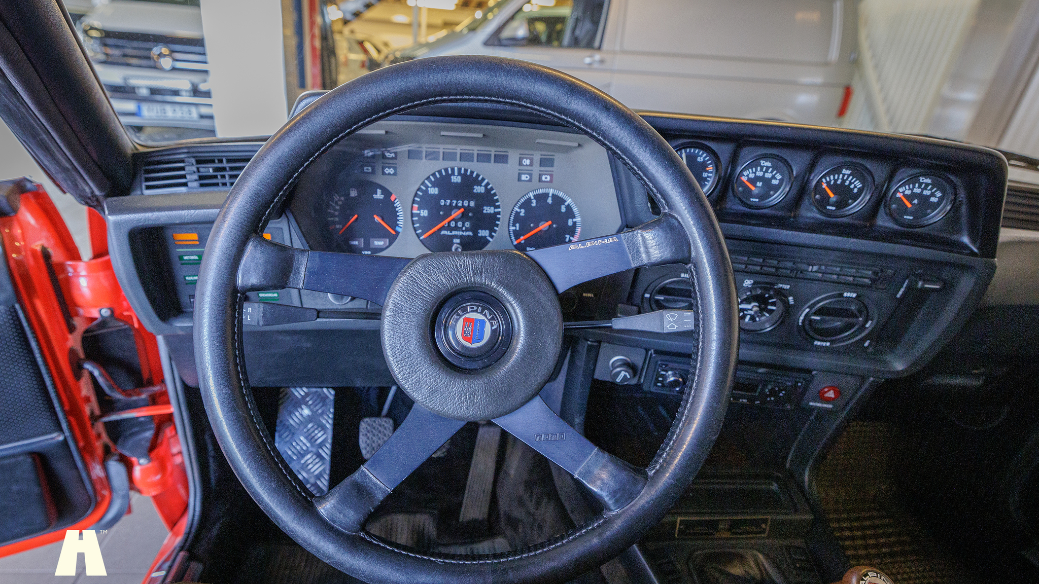 Innenraumfoto von 1979 Alpina B7 Turbo