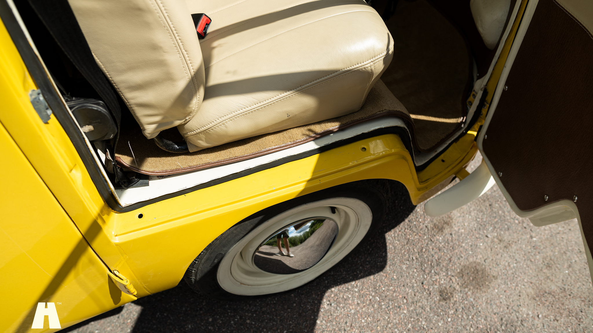 Interior image of 1974 Volkswagen T1 Split Window  