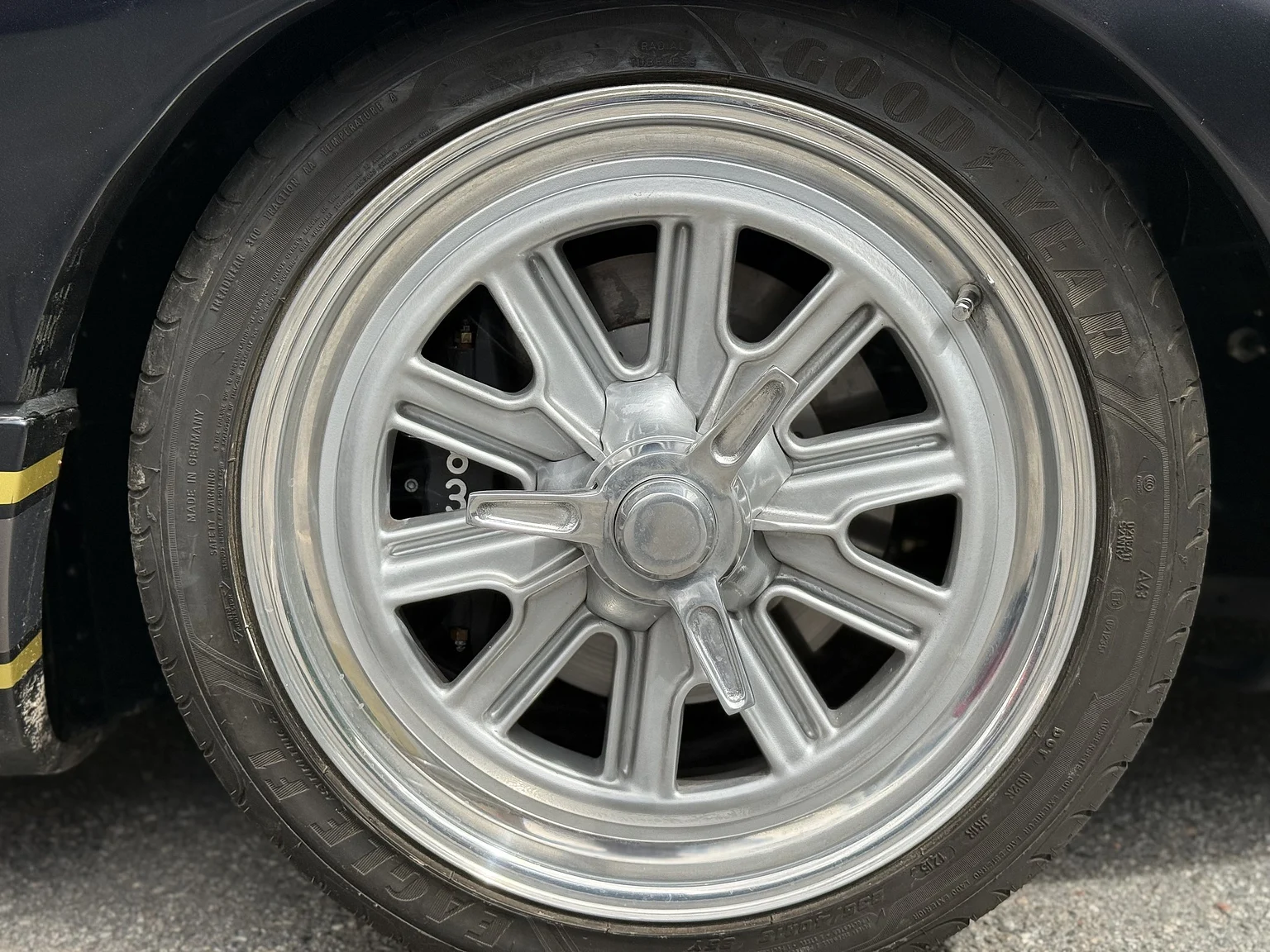 Exteriörbild på 2024 Ford GT40 Tribute (39)