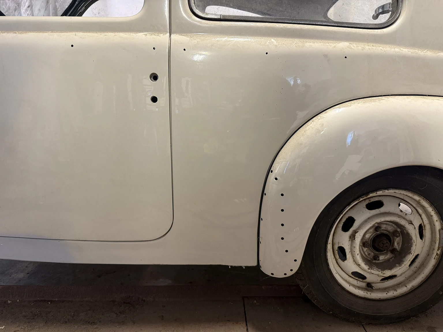 Exterior image of 1965 Volvo PV 544F (15)