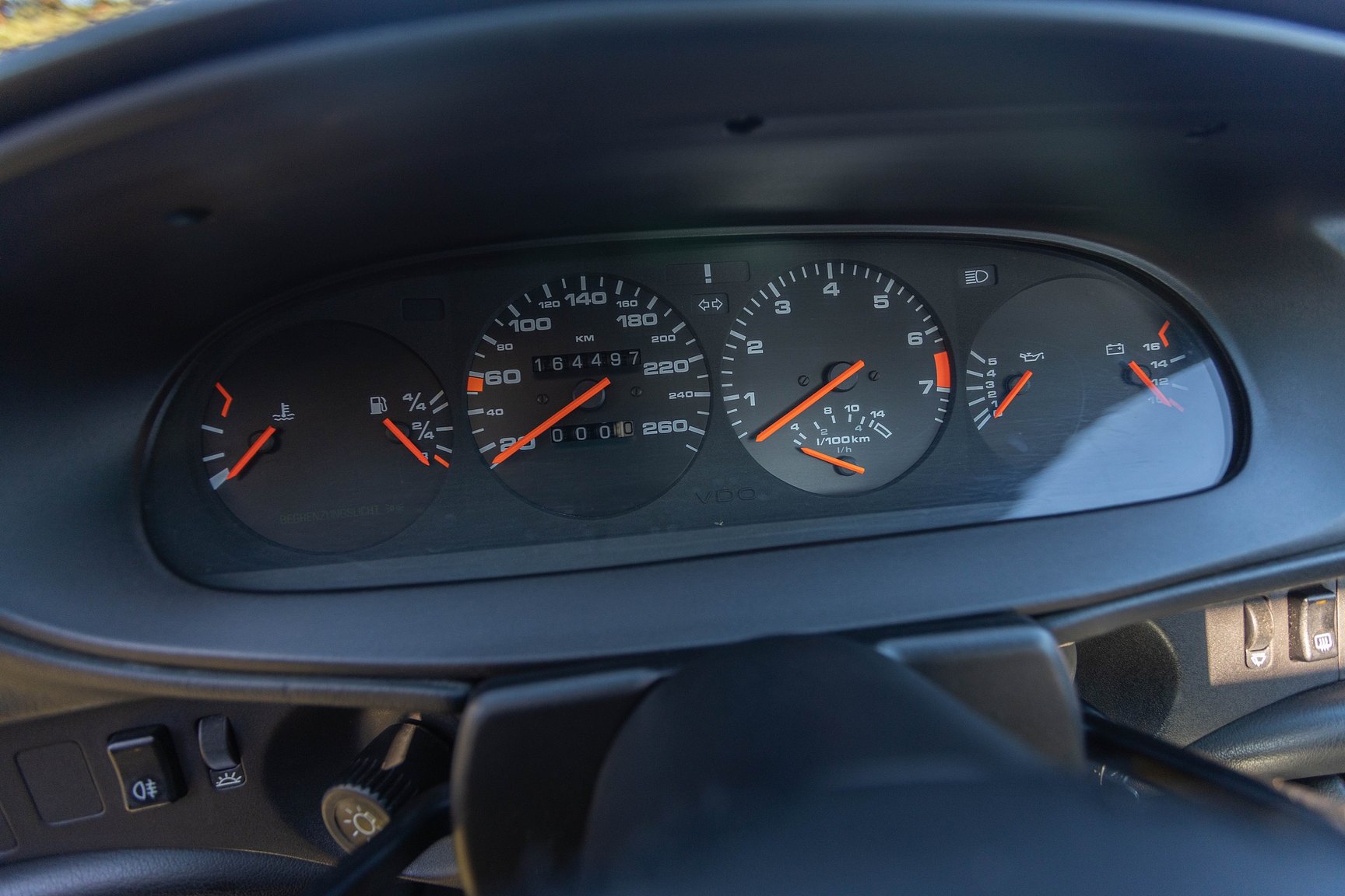 Innenraumfoto von 1987 Porsche 944 Targa