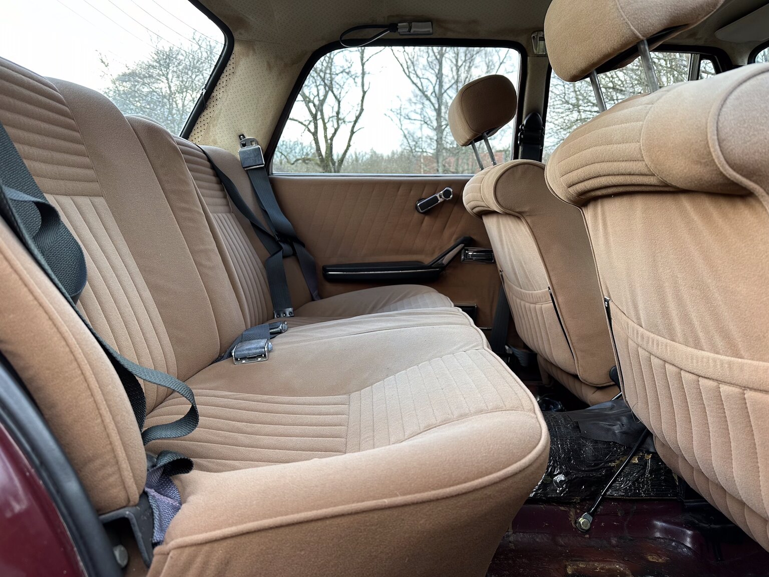 Interior image of 1973 Alfa Romeo Berlina 2000