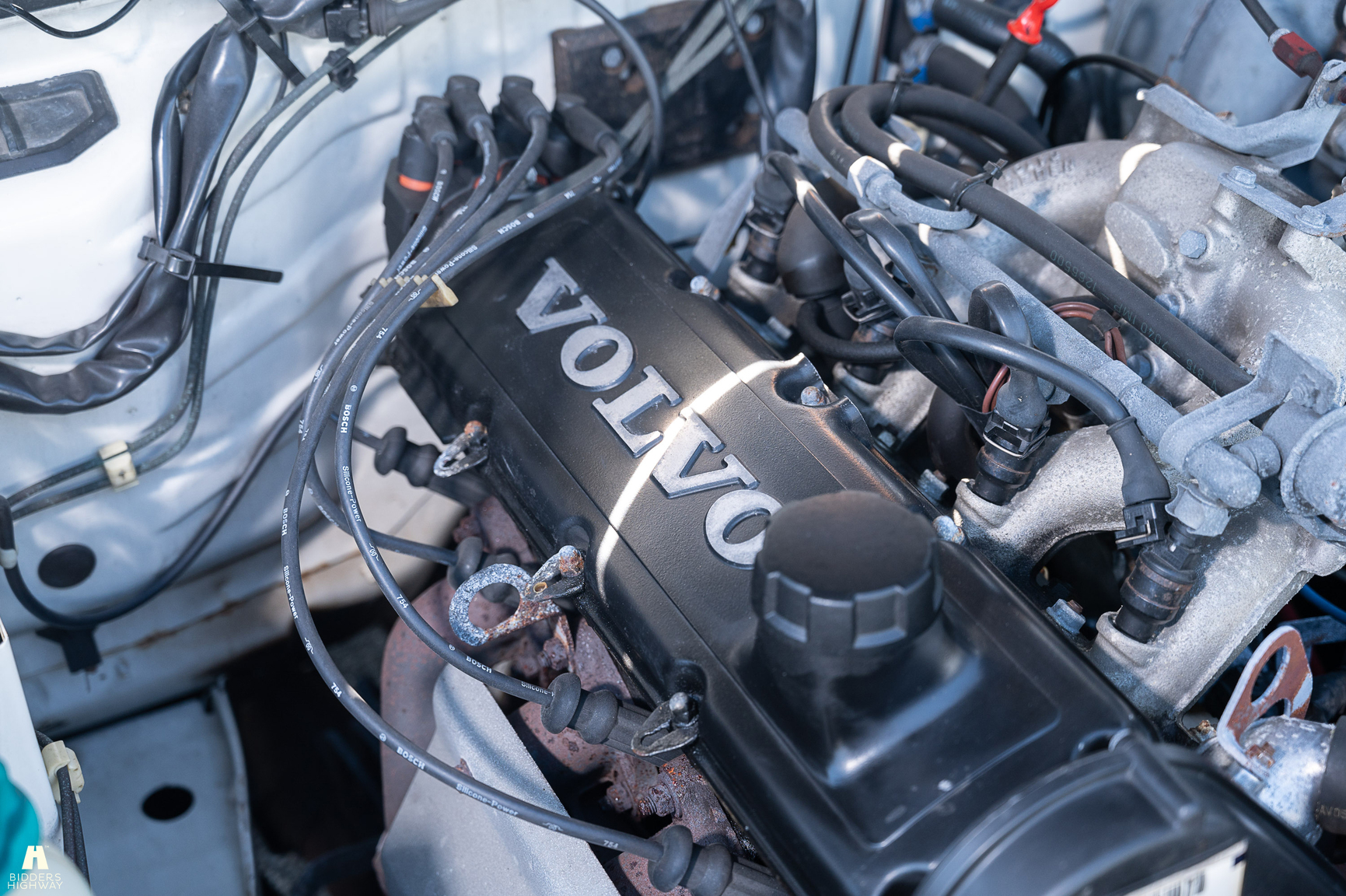 Image of 1988 Volvo 740 GL (3) mechanics