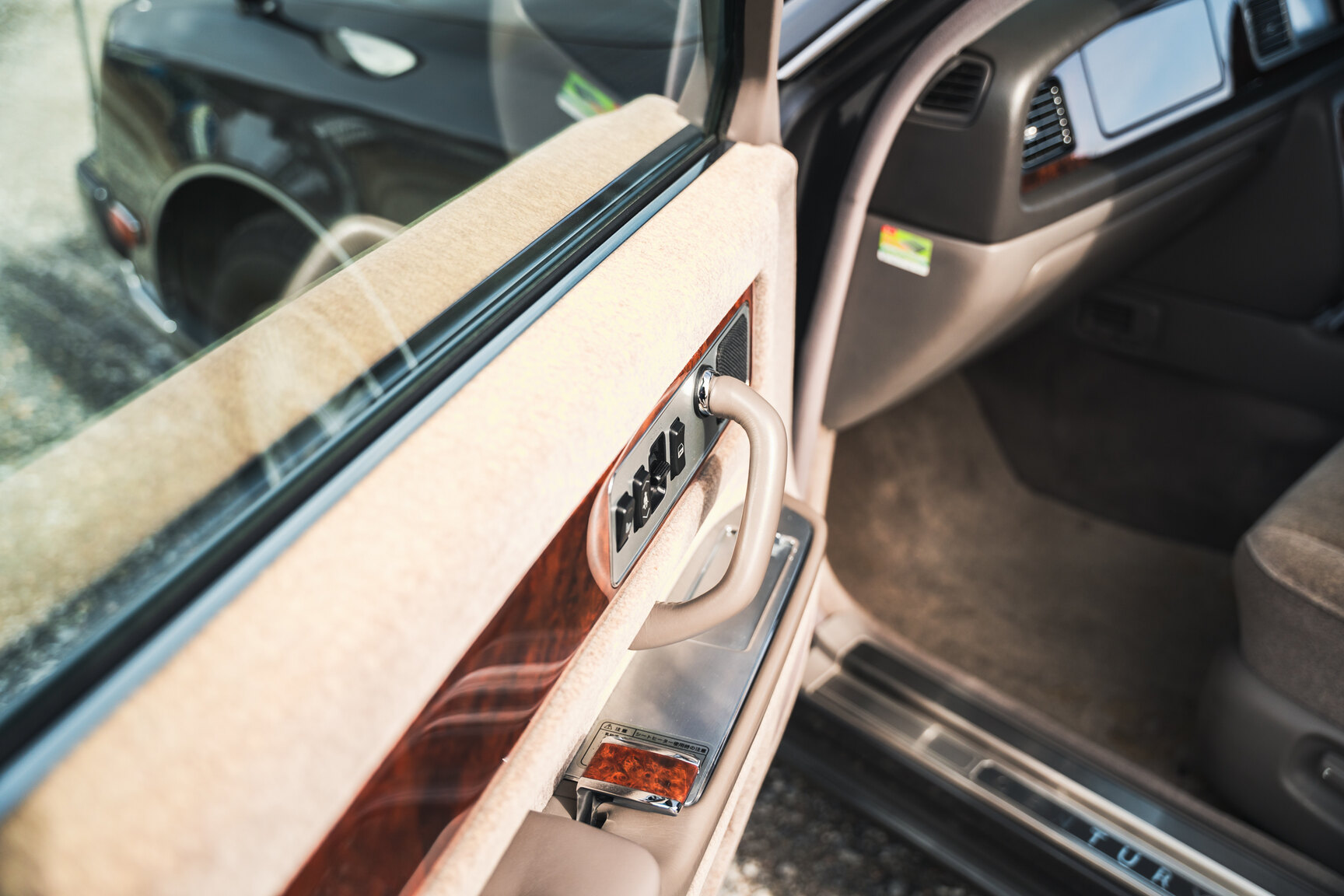 Interiörbild 2000 Toyota Century