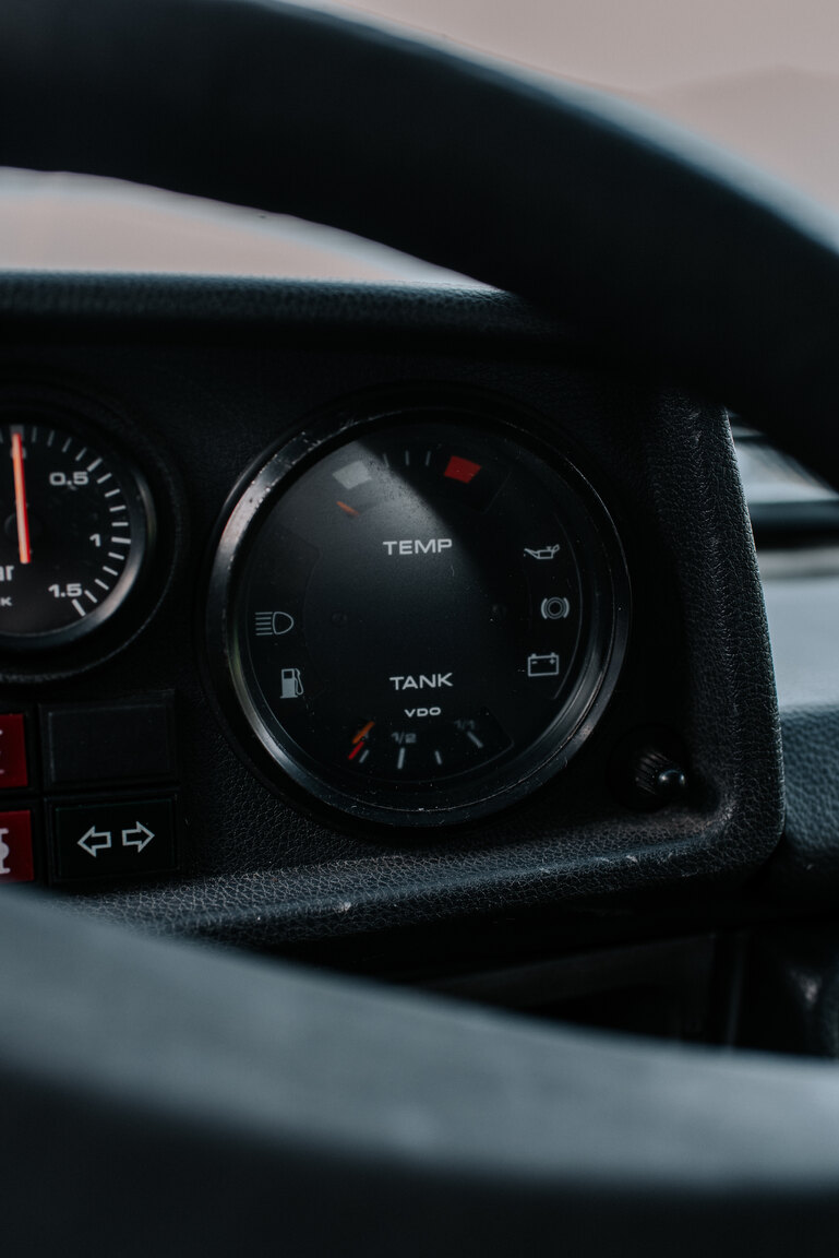 Innenraumfoto von 1989 Mercedes-Benz 300 GD