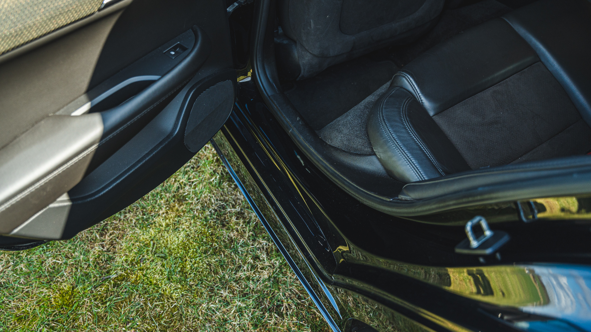 Interiörbild 2016 Cadillac ATS-V (13)