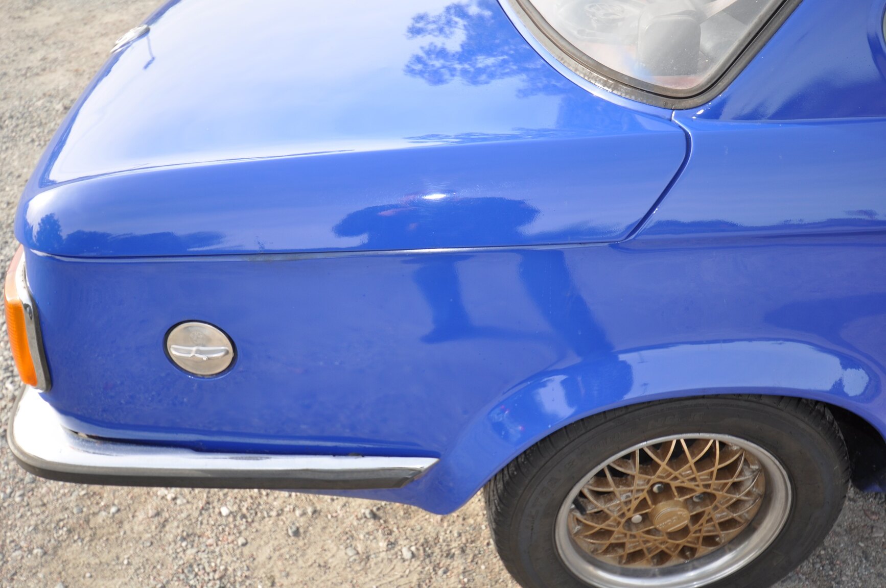 Exterior image of 1975 BMW 2002 Tii