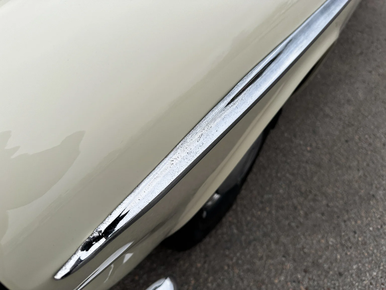 Exteriörbild på 1964 Volvo P 1800S (73)