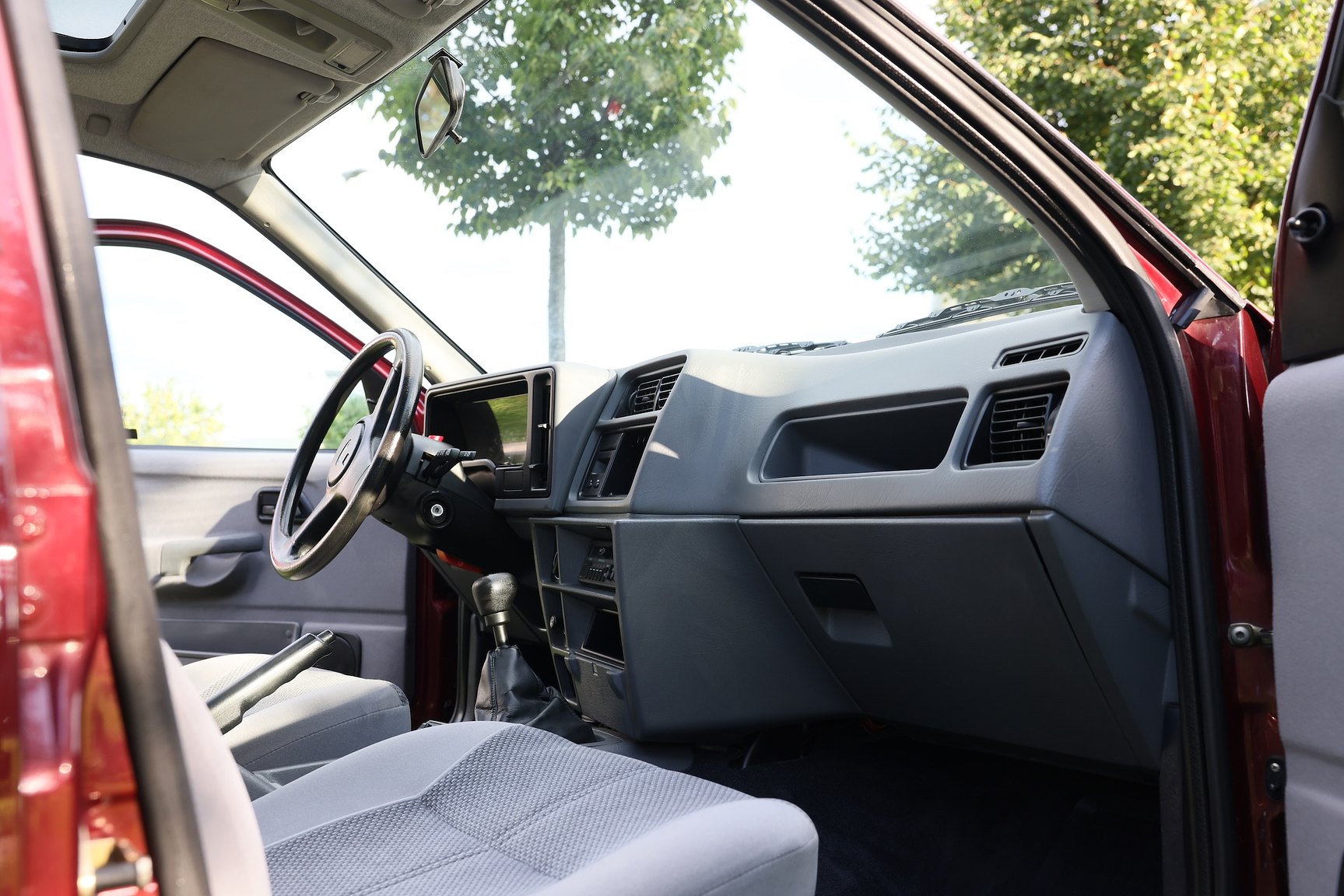 Interior image of 1991 Ford Sierra Sedan 2.0 i 4x4 