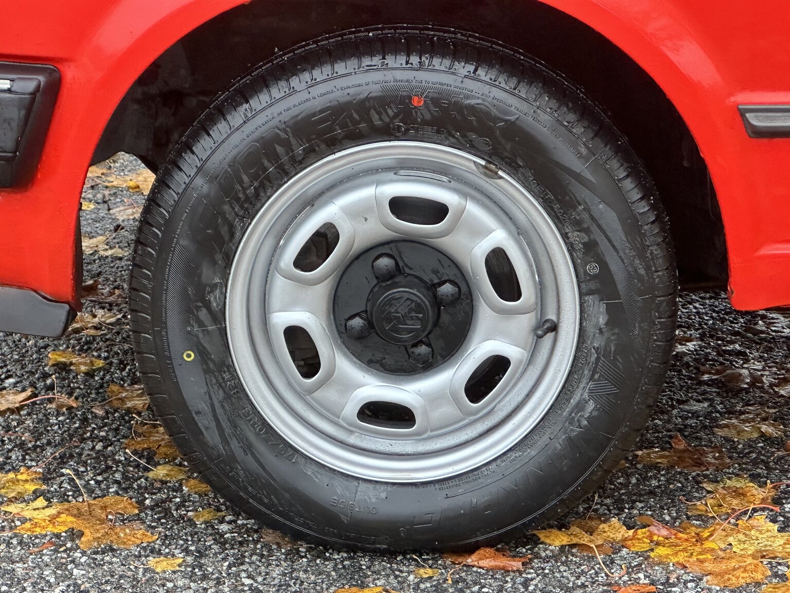 Exteriörbild på 1985 Volkswagen Golf CL