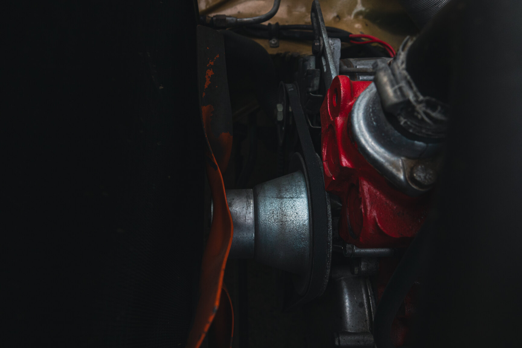 Image of 1971 Volvo 144 2.0 Automat mechanics