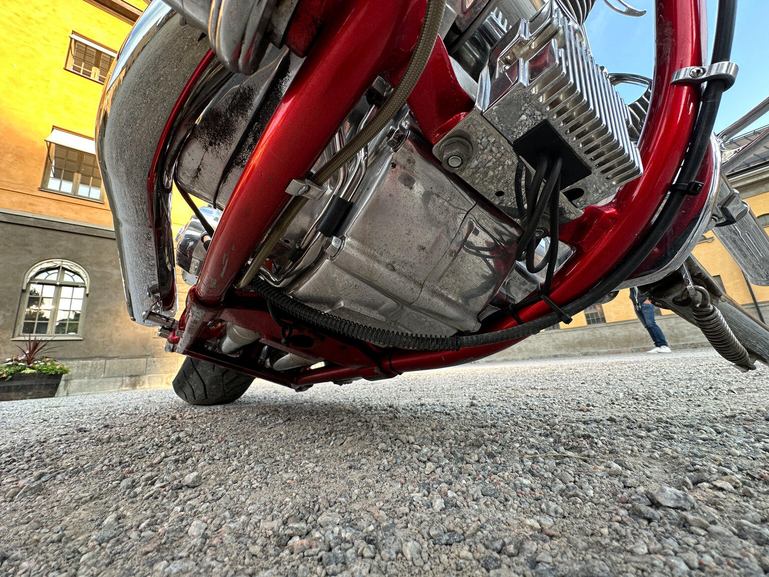 Image of 2001 Unique Custom Cycles Red Inferno mechanics