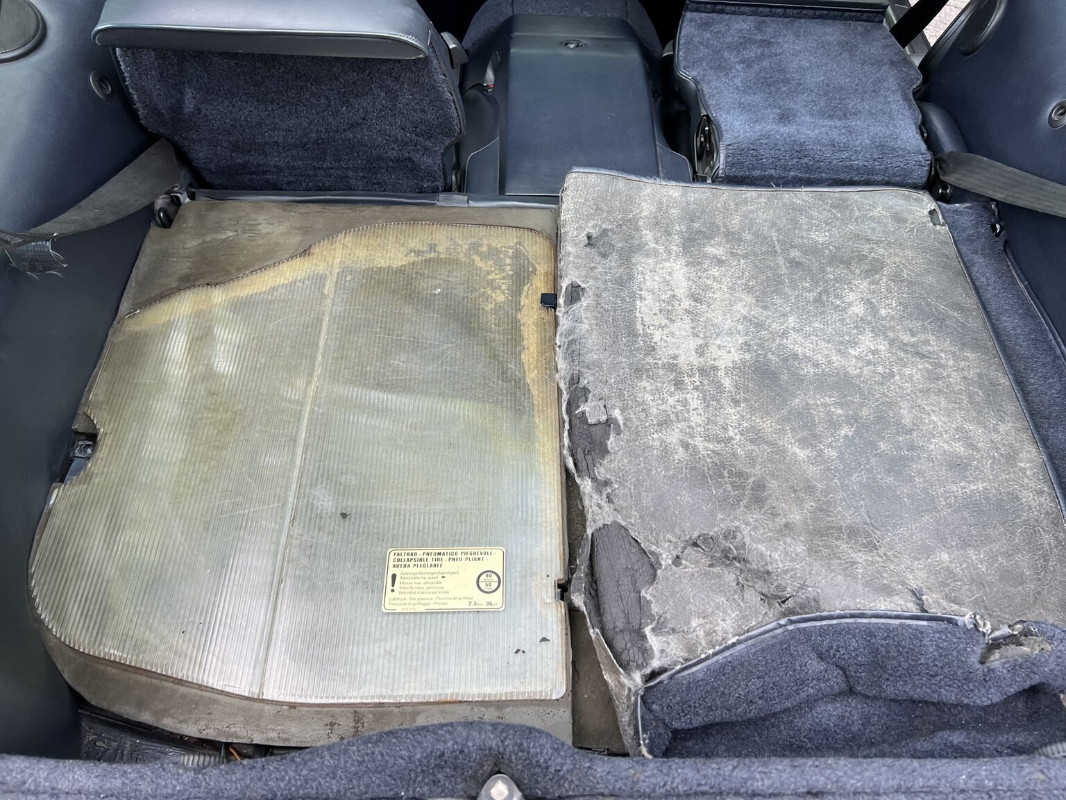 Interior image of 1993 Porsche 928 GTS