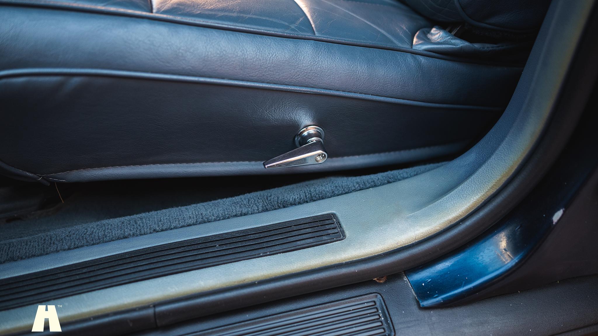 Innenraumfoto von 1992 Lincoln Town Car Limousine 