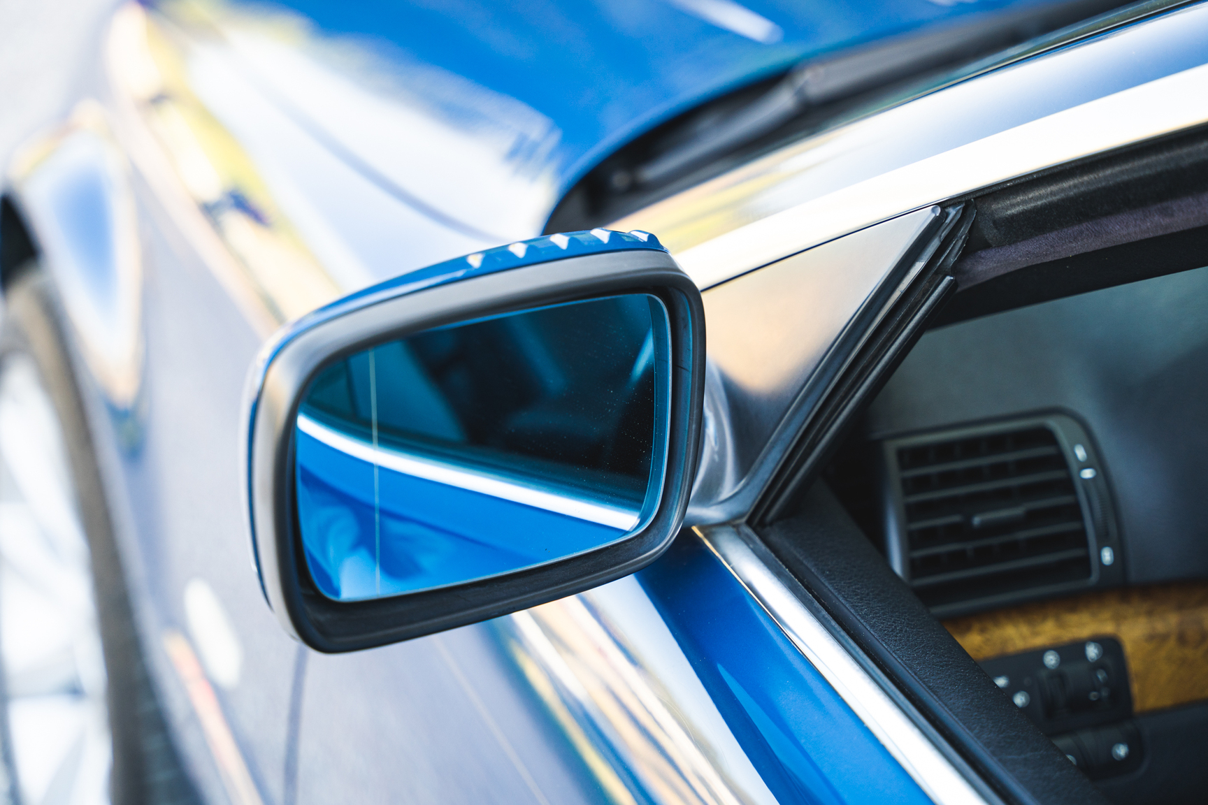 Exteriörbild på 2001 BMW E46 325 Cabriolet