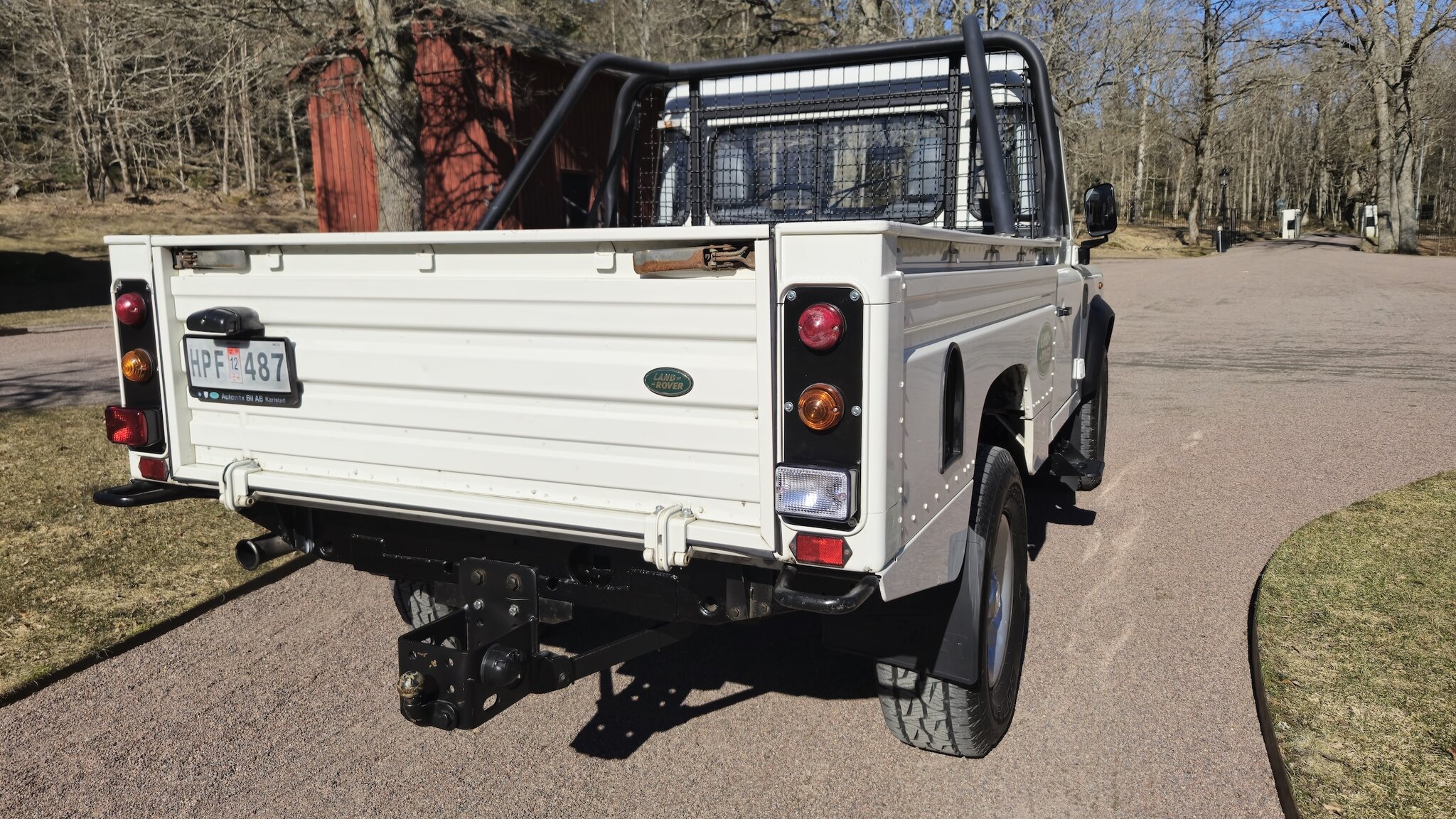 Exterior image of 1999 Land Rover Defender Single Cab Pickup