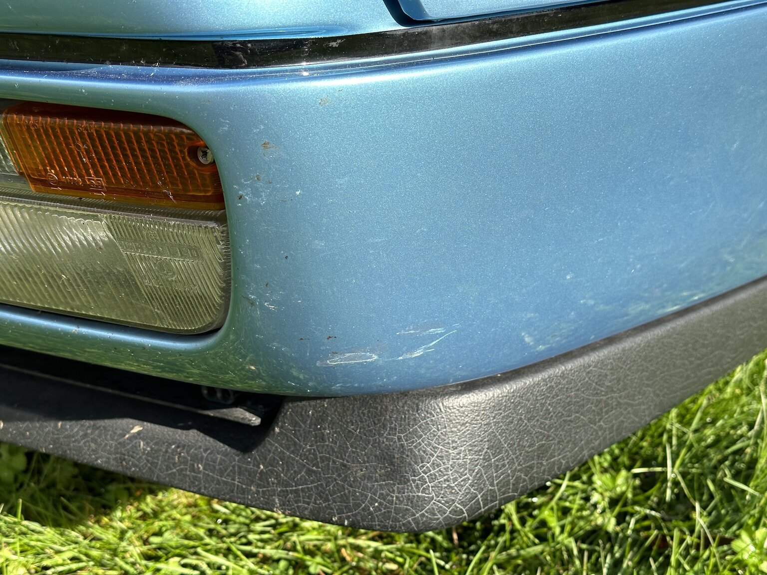 Aussenfoto 1986 Ferrari 328 GTS