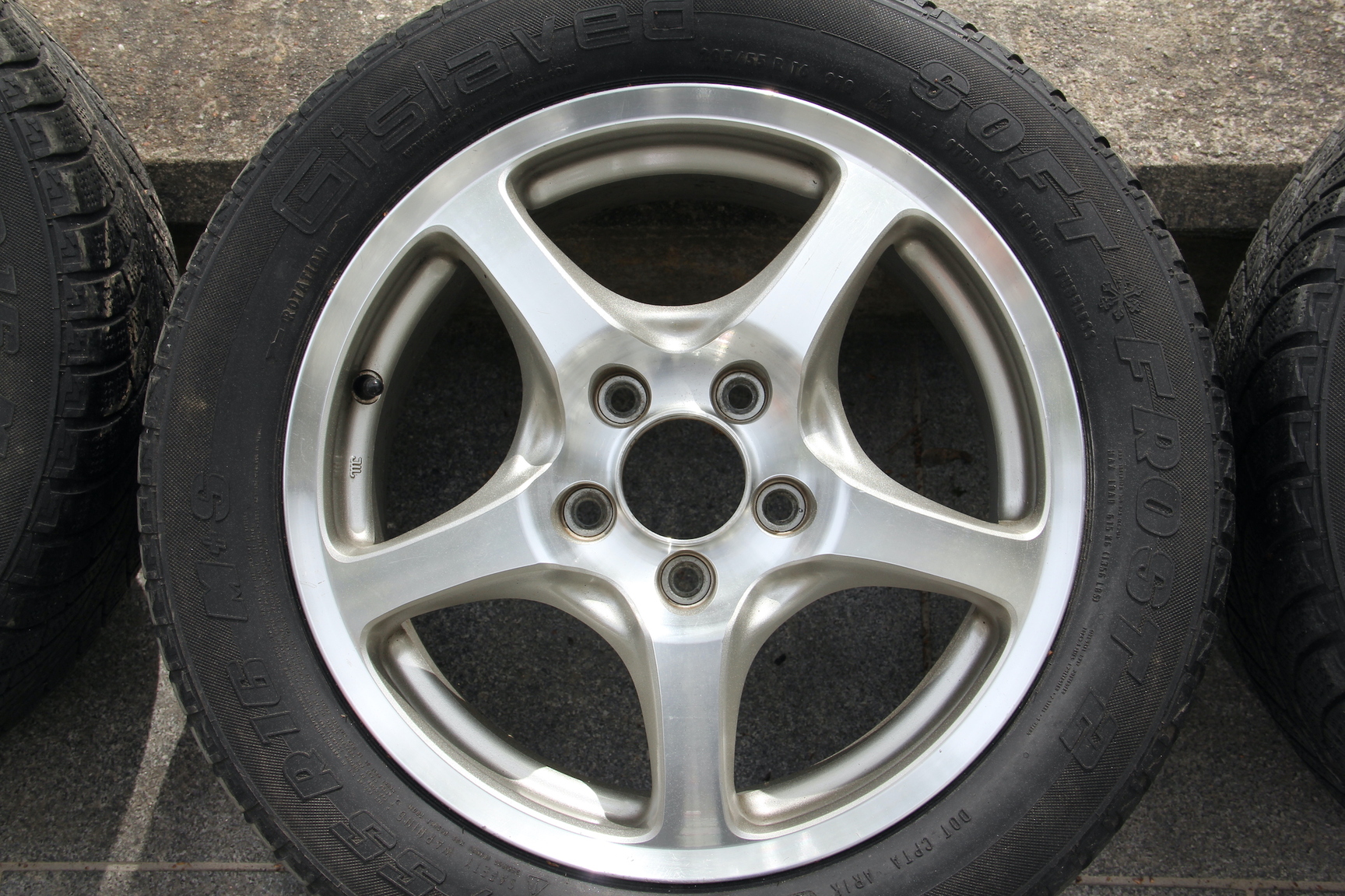 Exteriörbild på 2003 Honda S2000