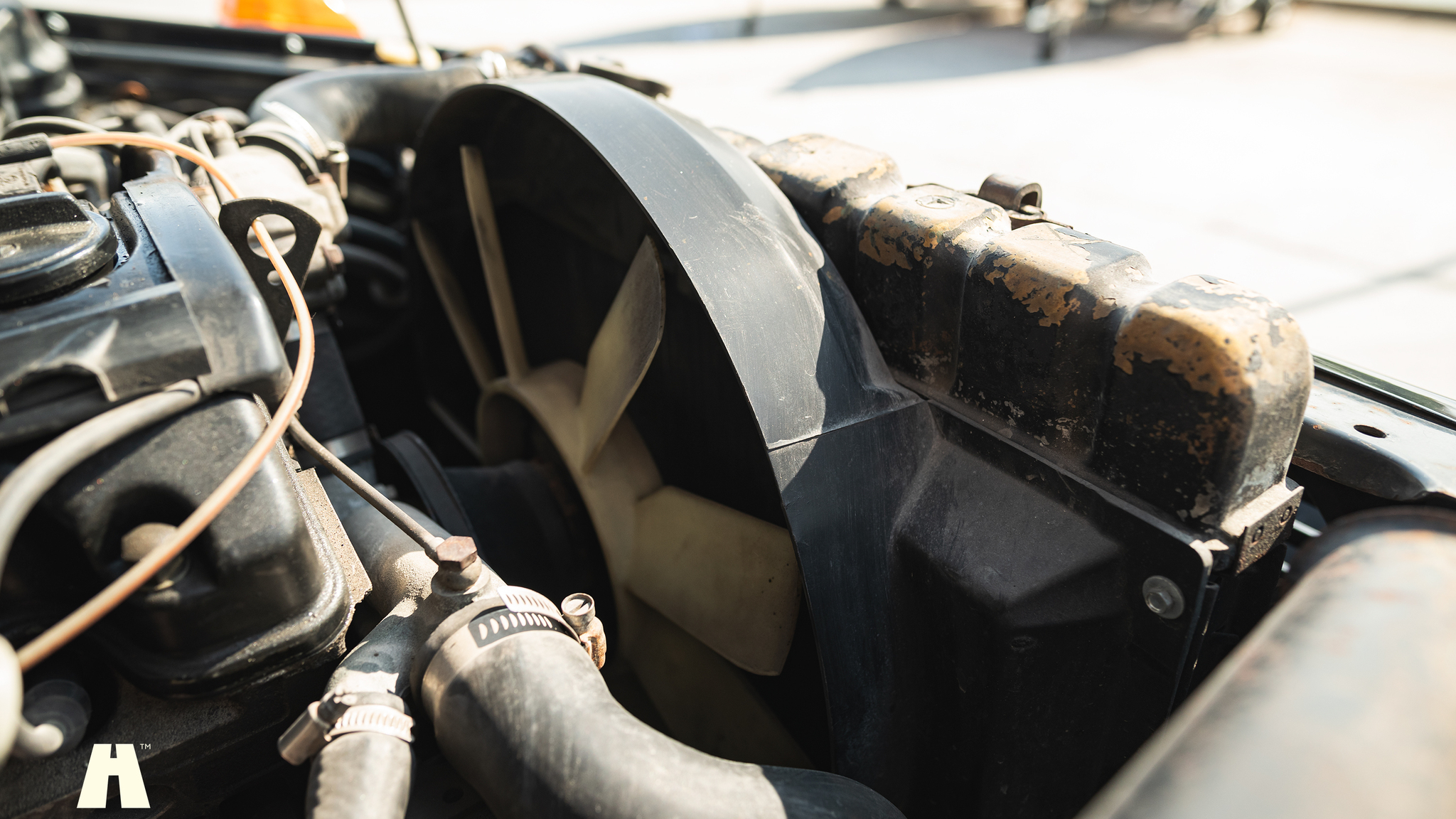 Image of 1985 Mercedes 230GE Cabrio mechanics