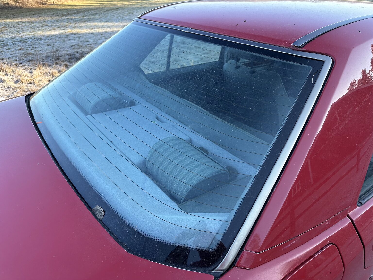 Exteriörbild på 1990 Mercedes-Benz 200 E