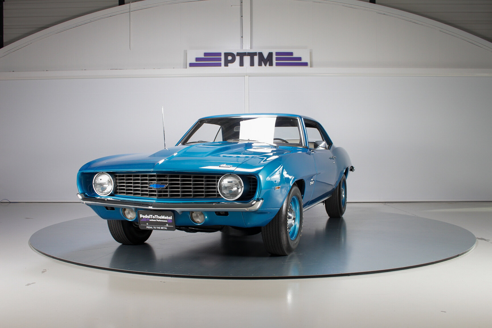 Exterior image of 1969 Chevrolet Camaro COPO TRIBUTE