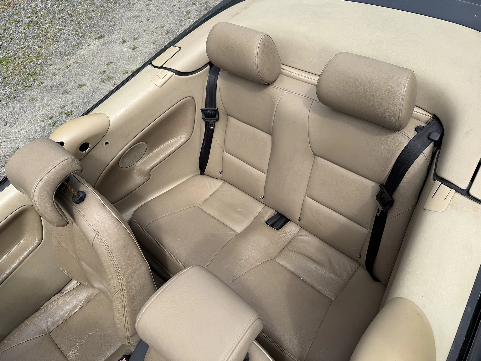 Interior image of 2002 Saab 9-3 2.0T SE Convertible – NO RESERVE (2)