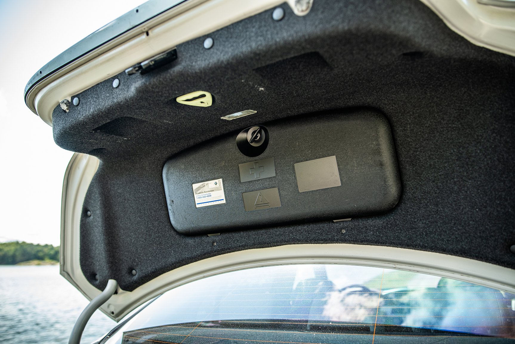 Interior image of 2006 BMW E60 M5