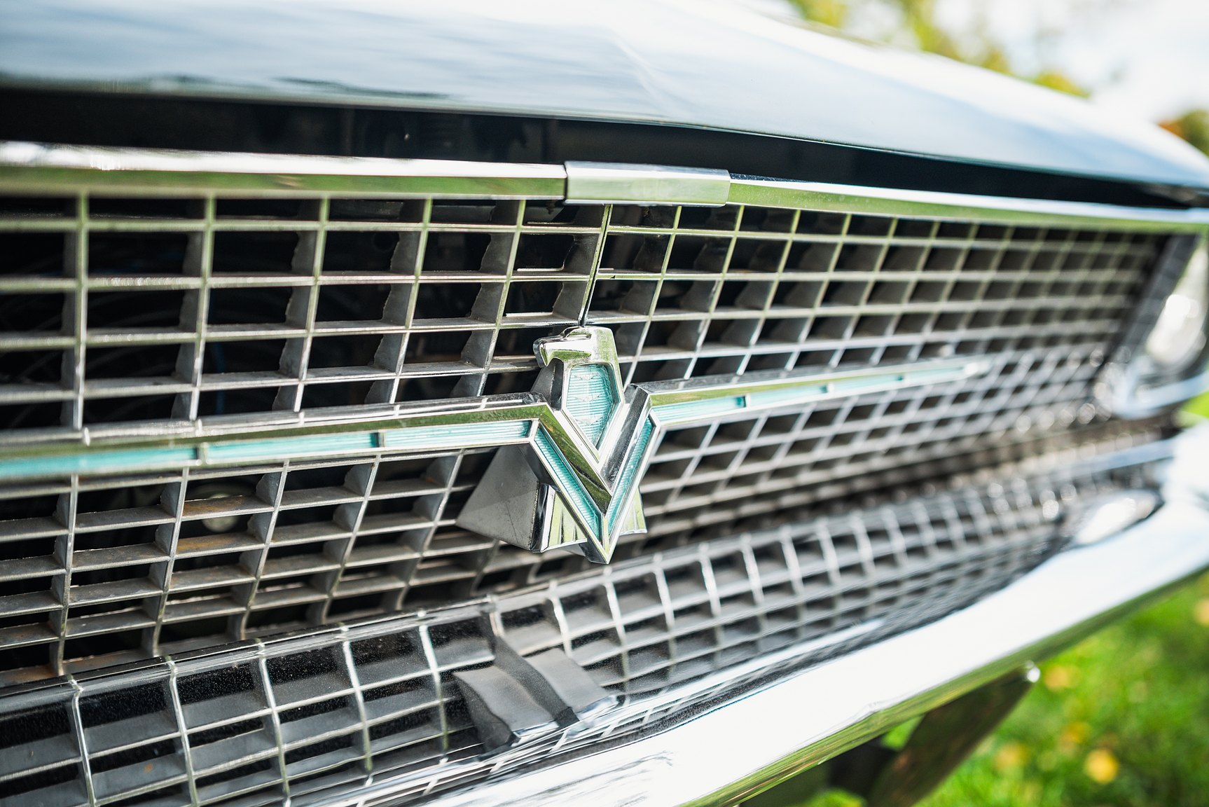 Exterior image of 1966 Ford Thunderbird Town Hardtop