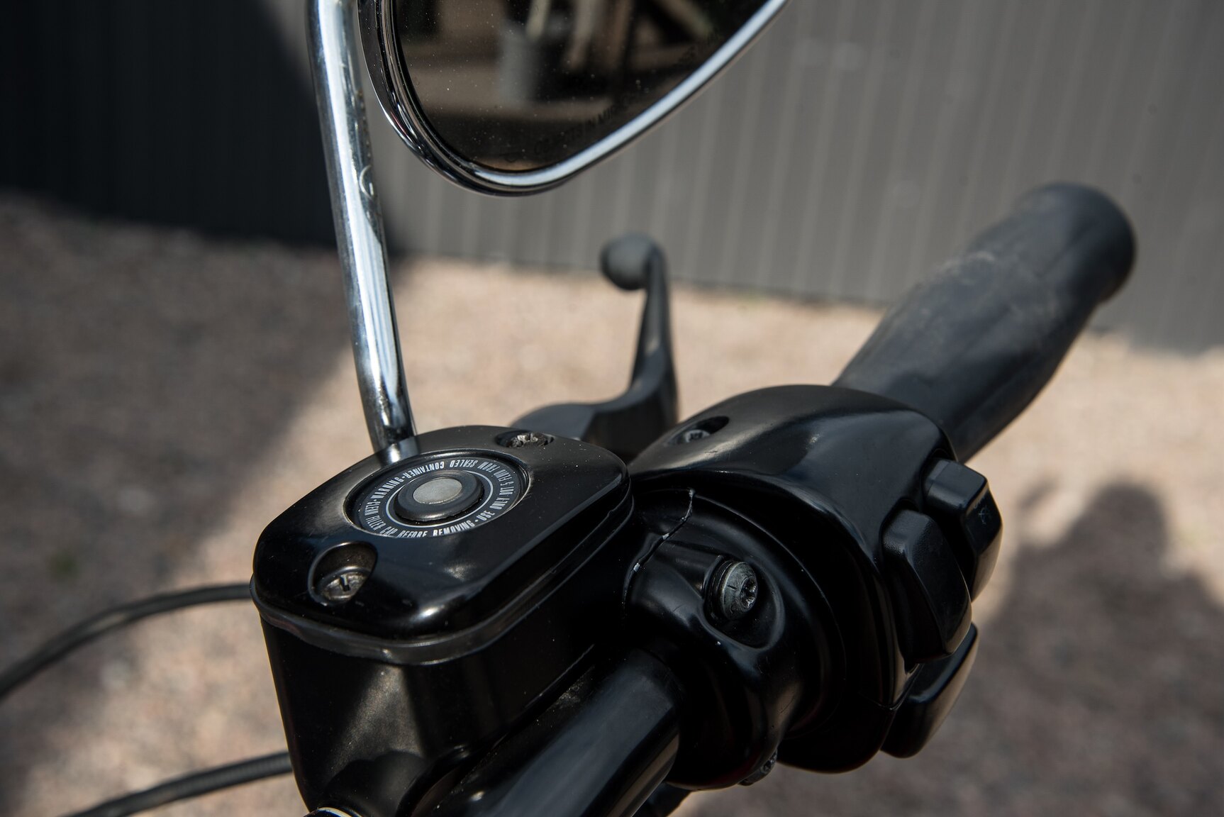 Exteriörbild på 2003 Harley Davidson Dyna Super Glide