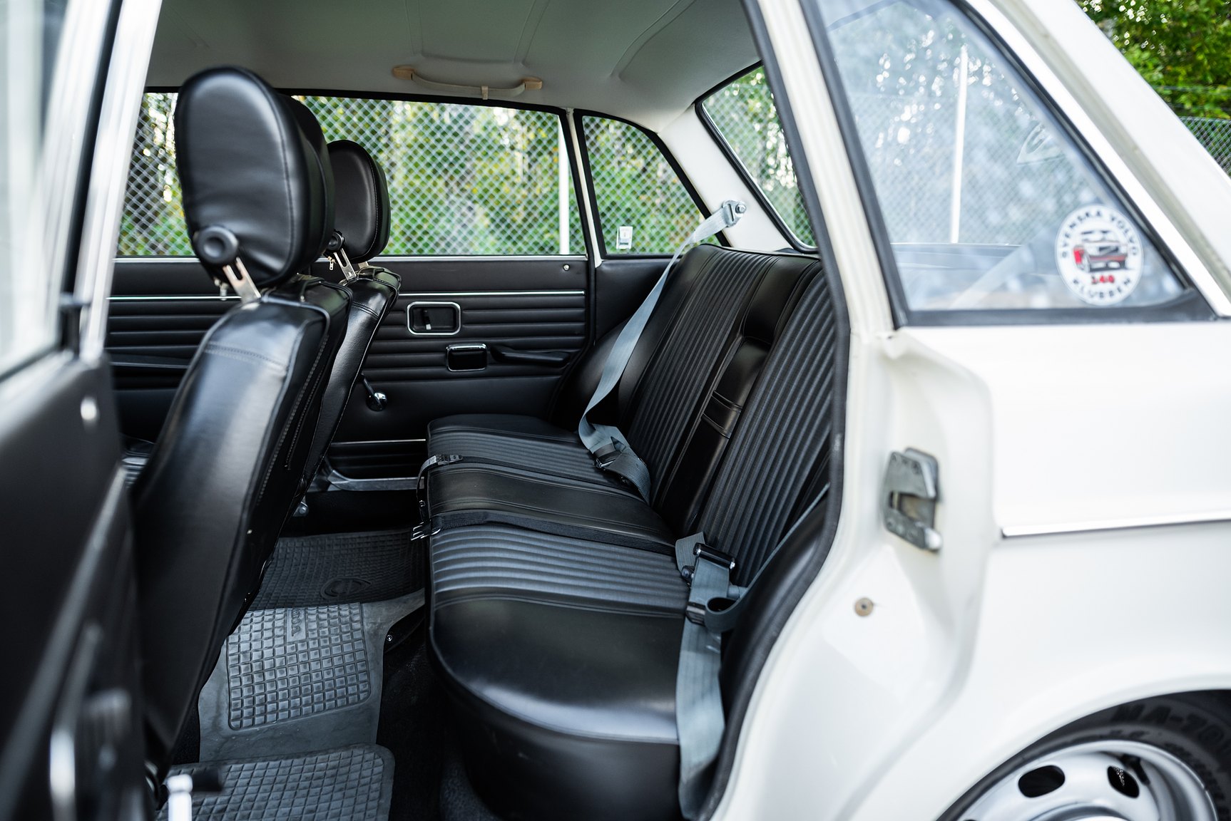 Interior image of 1967 Volvo 144 1.8 