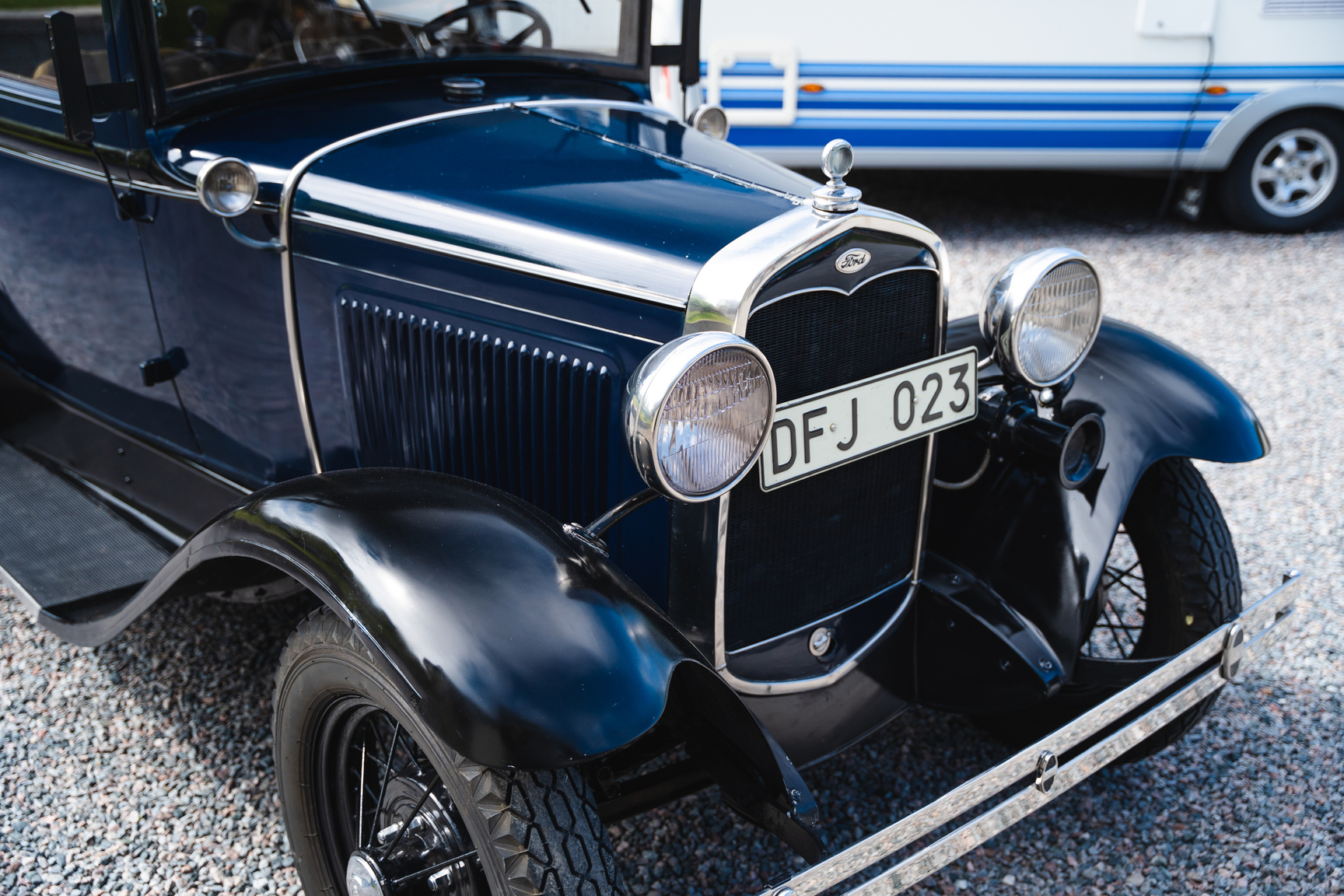 Aussenfoto 1931 Ford A Luxe Sedan (9)