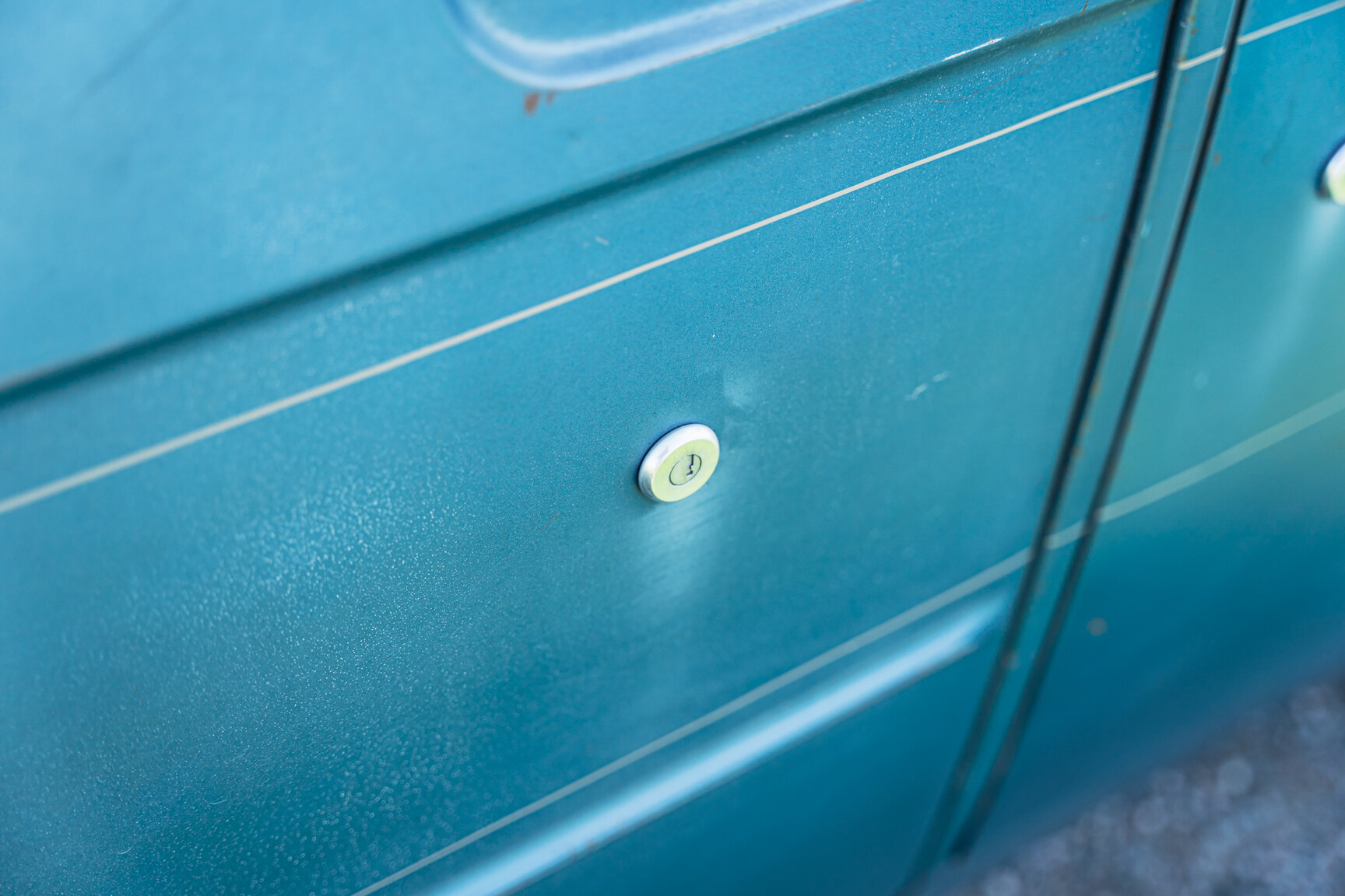 Exterior image of 1978 Chevrolet G10 Sport Van