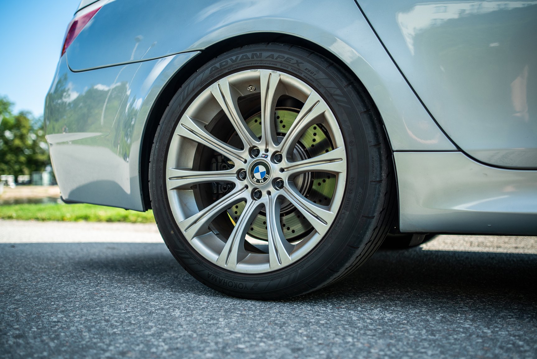 Exterior image of 2006 BMW E60 M5