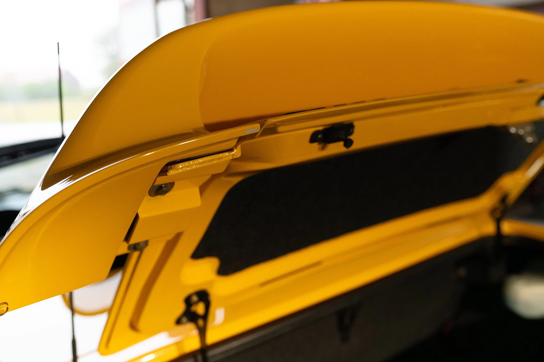 Innenraumfoto von 1995 Lotus Elan Roadster (52)