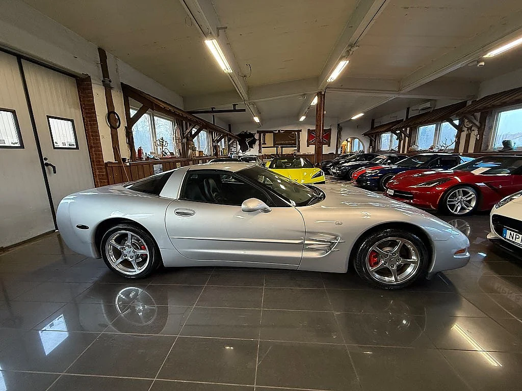 Bild von 2001 Chevrolet Corvette (12)