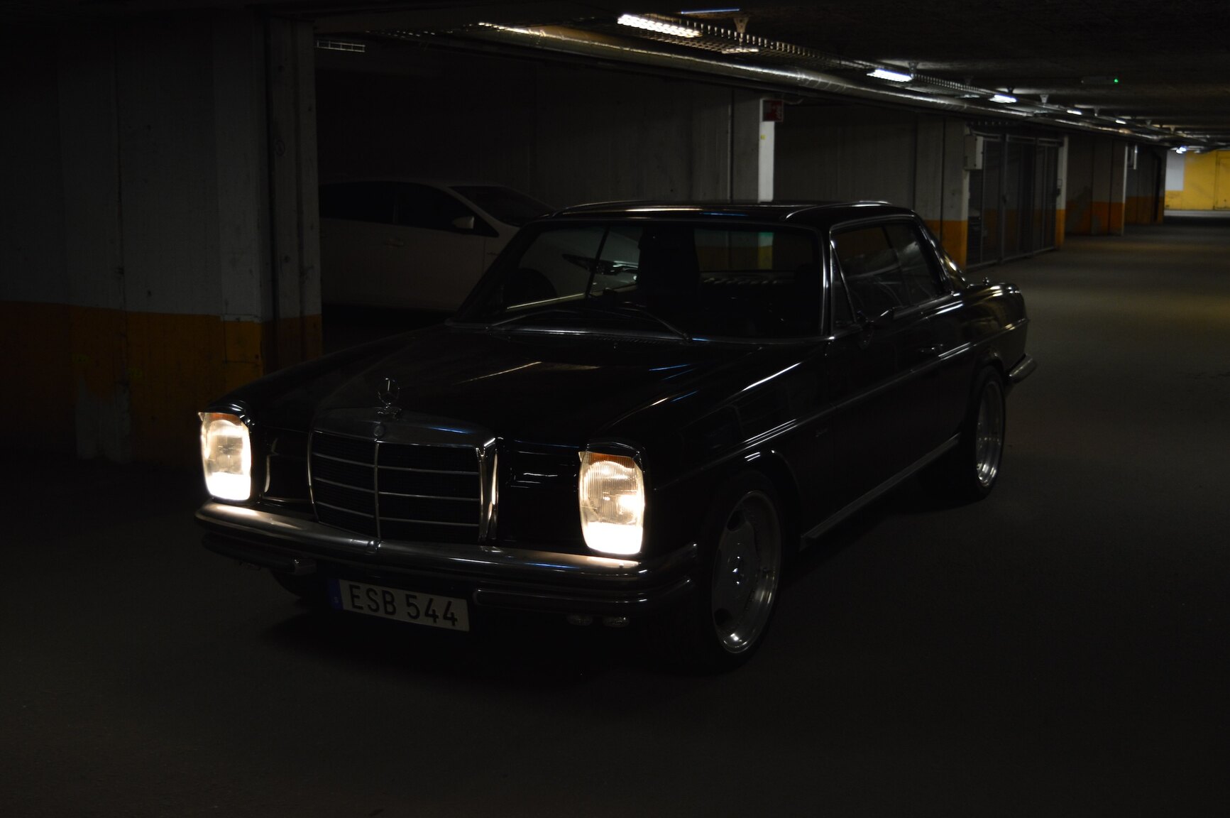 Exteriörbild på 1969 Mercedes-Benz 250 C "Lorinser"
