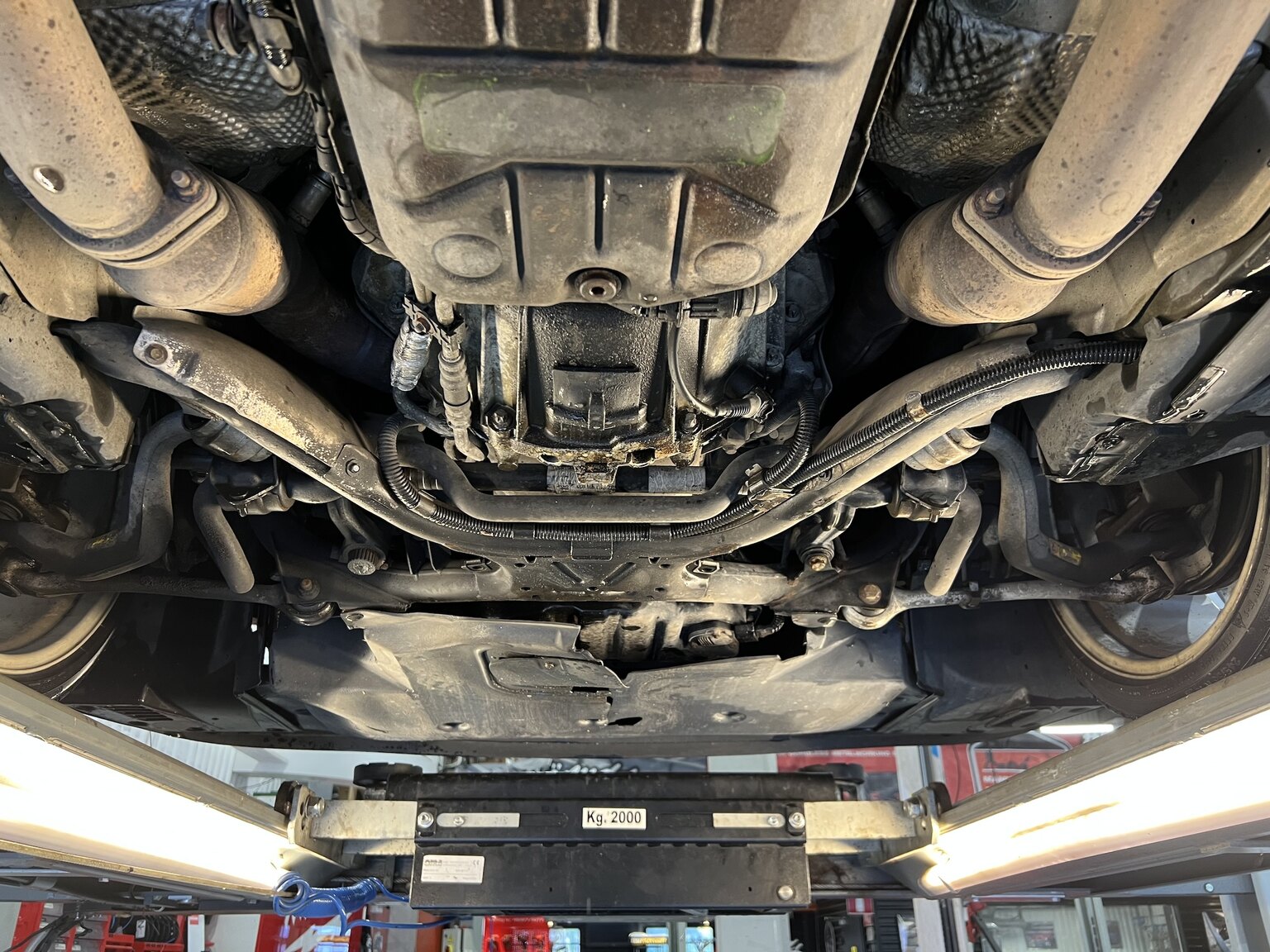 2003 BMW 540i Touring, Mekanik