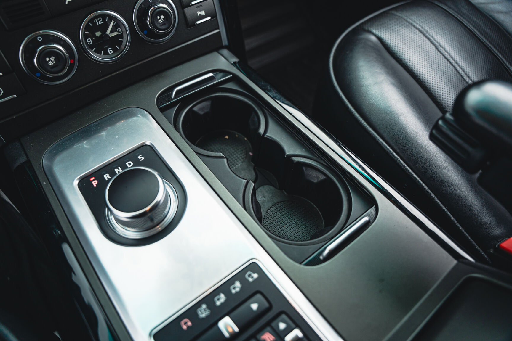 Innenraumfoto von 2012 Range Rover TDV8 Vouge