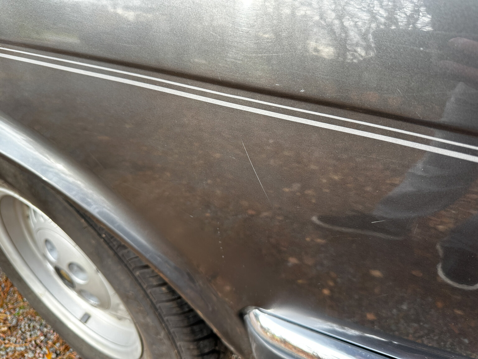 Exteriörbild på 1988 Jaguar XJ Sovereign
