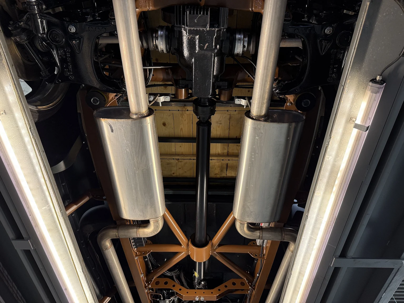 Image of 1953 Chevrolet 3600 Custom by Järudds (41) mechanics