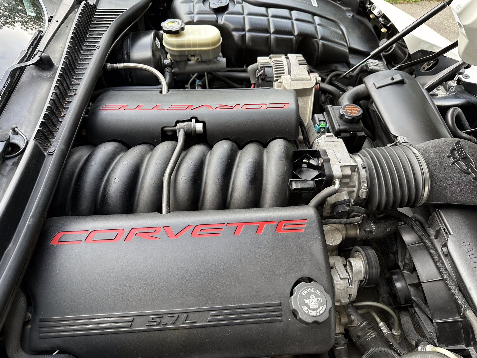 Image of 1999 Corvette C5 Convertible mechanics
