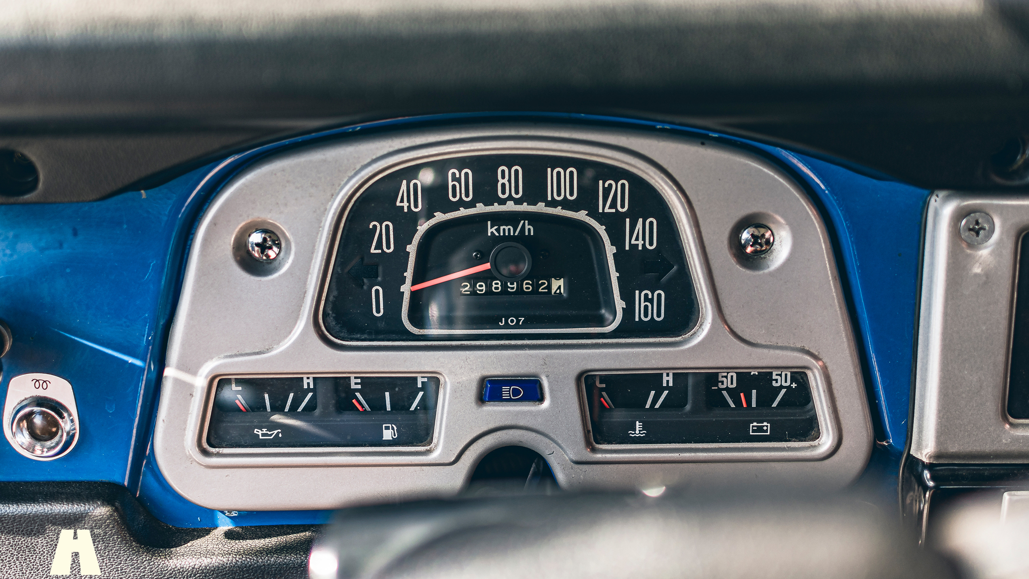 Interior image of 1984 Toyota Land Cruiser BJ42