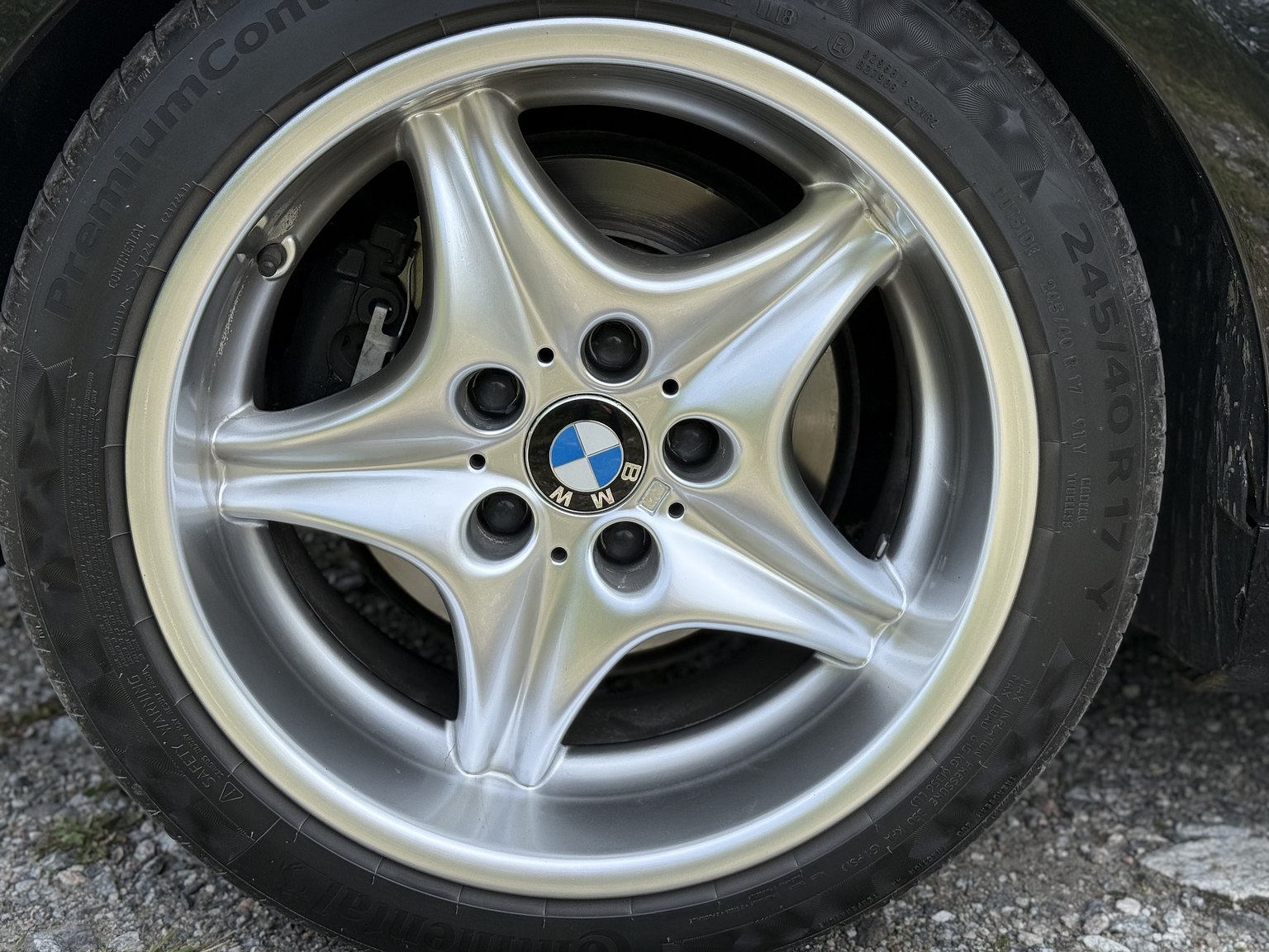 Exterior image of 1999 BMW Z3 M Coupé