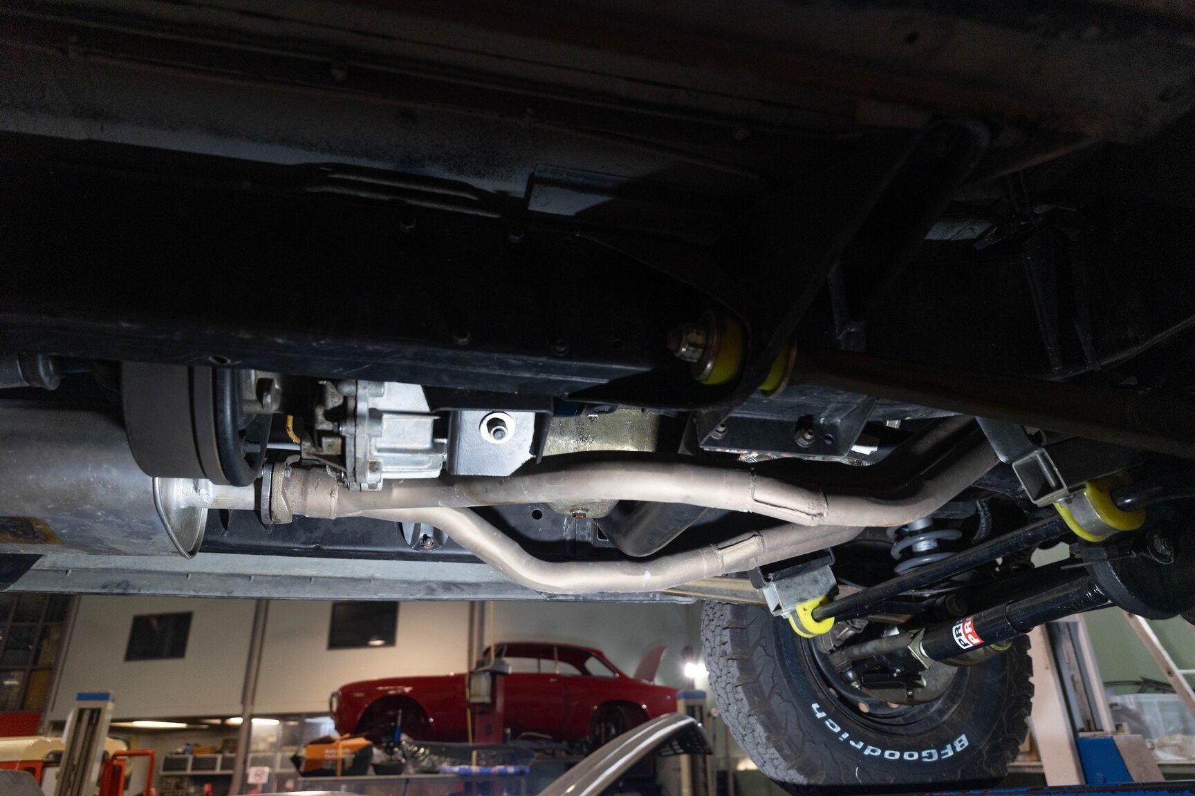Image of 1991 Range Rover Restomod mechanics