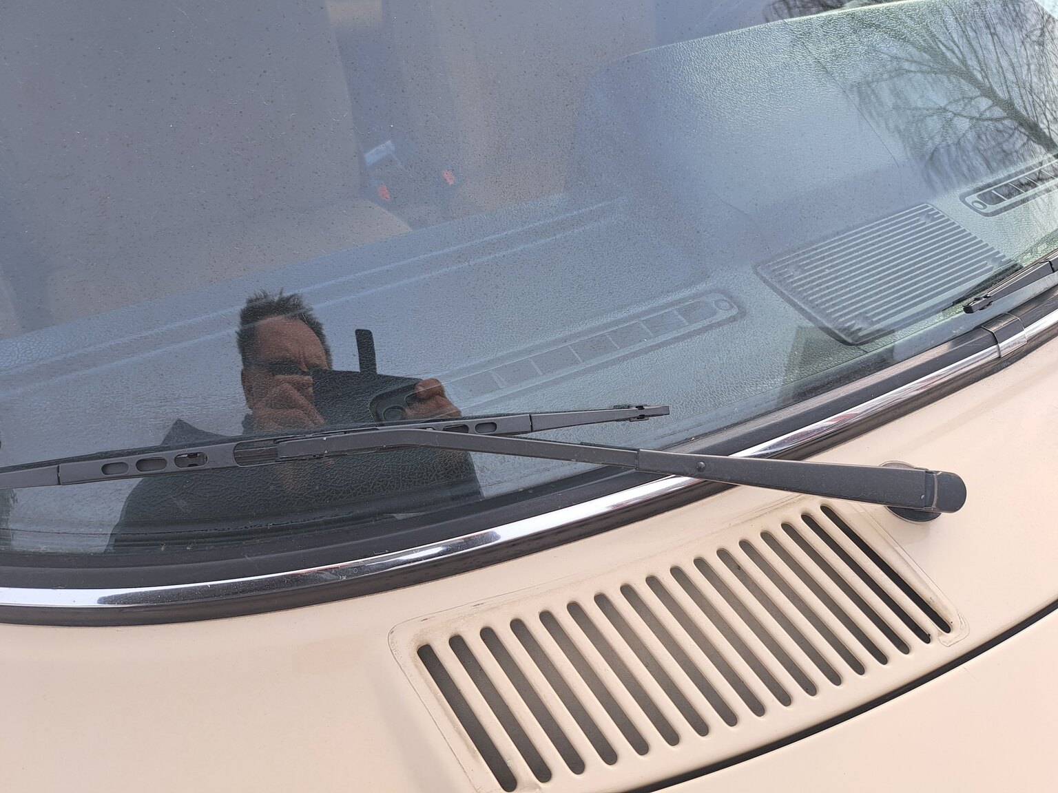 Exteriörbild på 1988 Volvo 240 GL