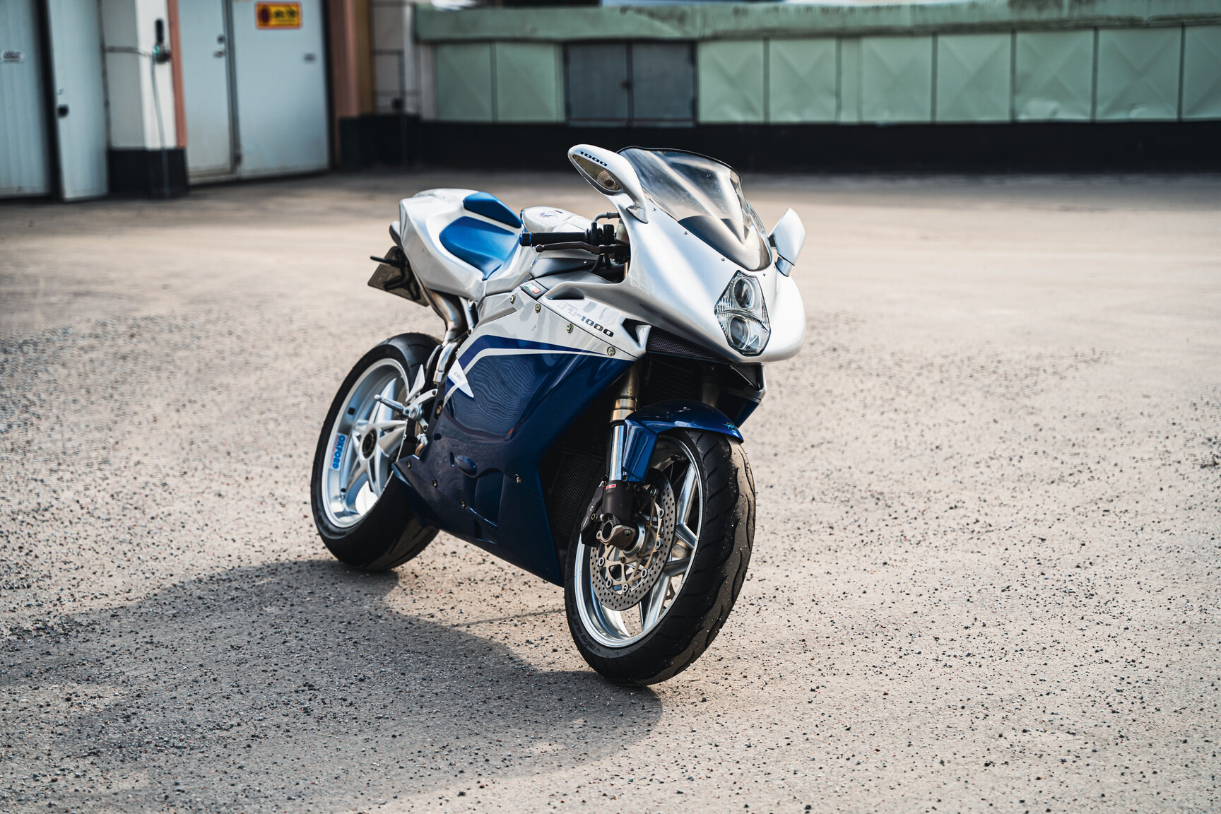 Exteriörbild på 2004 MV Agusta F4 1000S