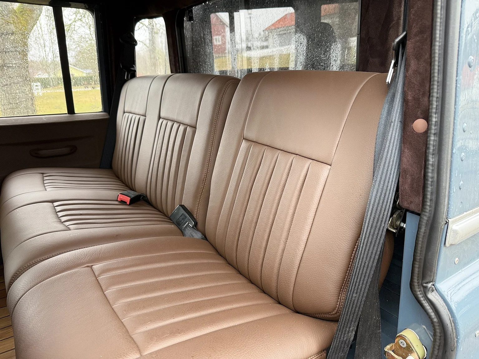 Interiörbild 2000 Land Rover Defender 110 C (44)