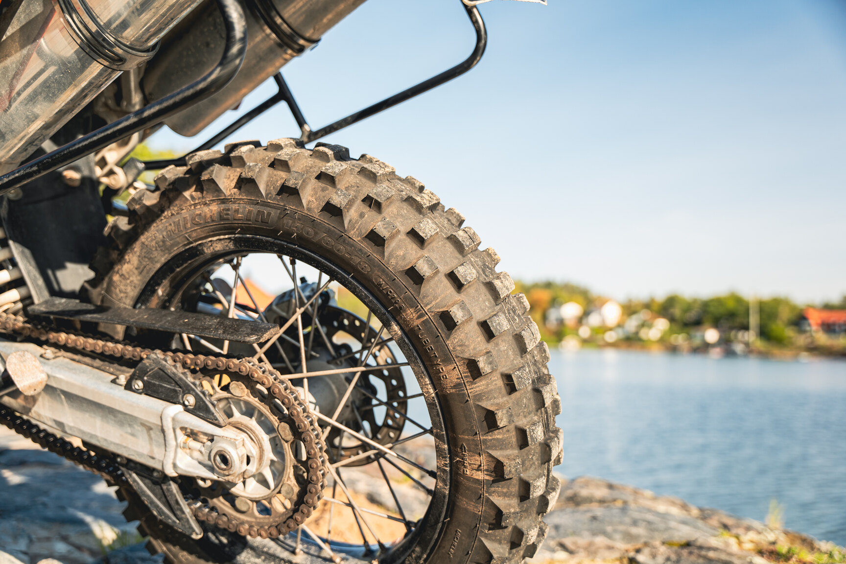 Exteriörbild på 2003 KTM 950 Adventure S (23)