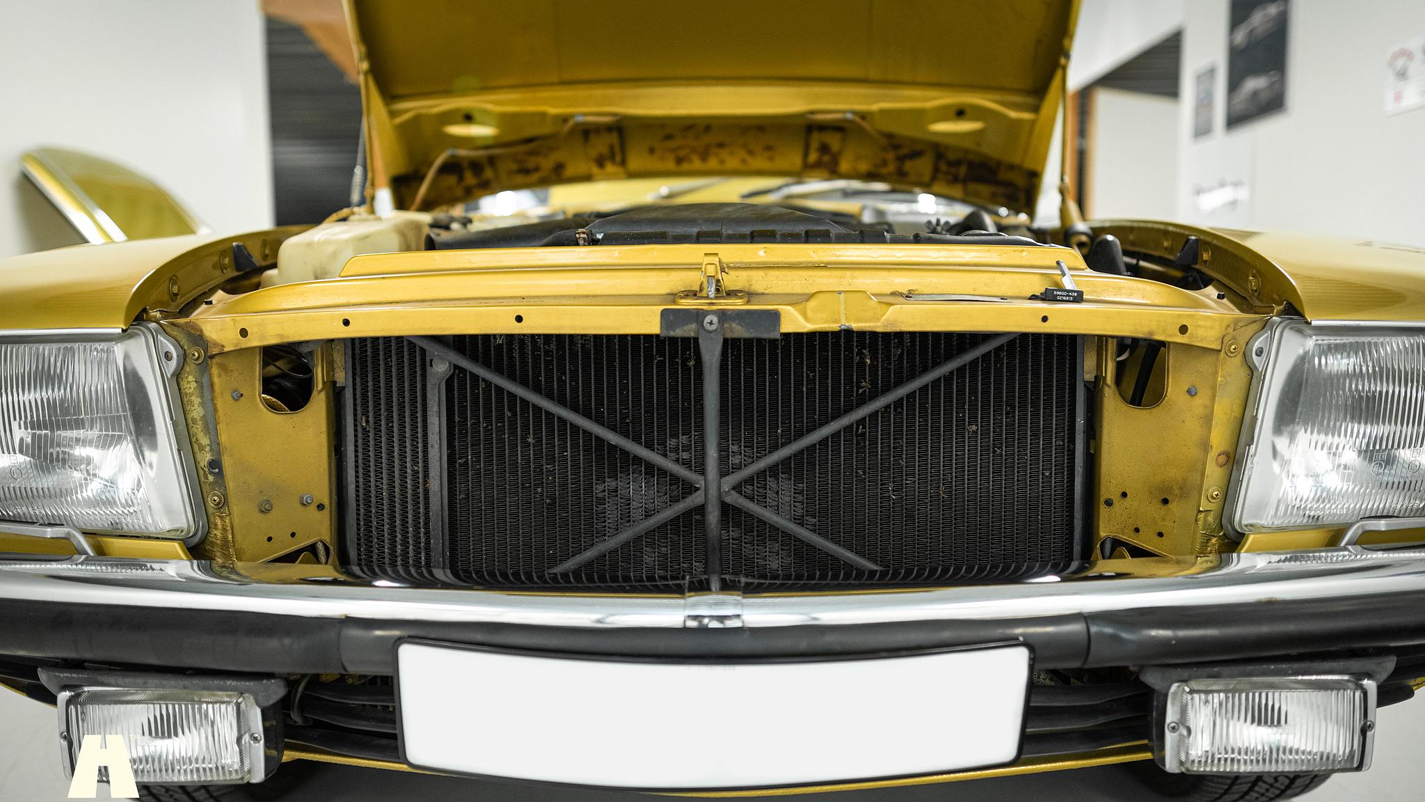 Image of 1975 Mercedes SL 350 mechanics