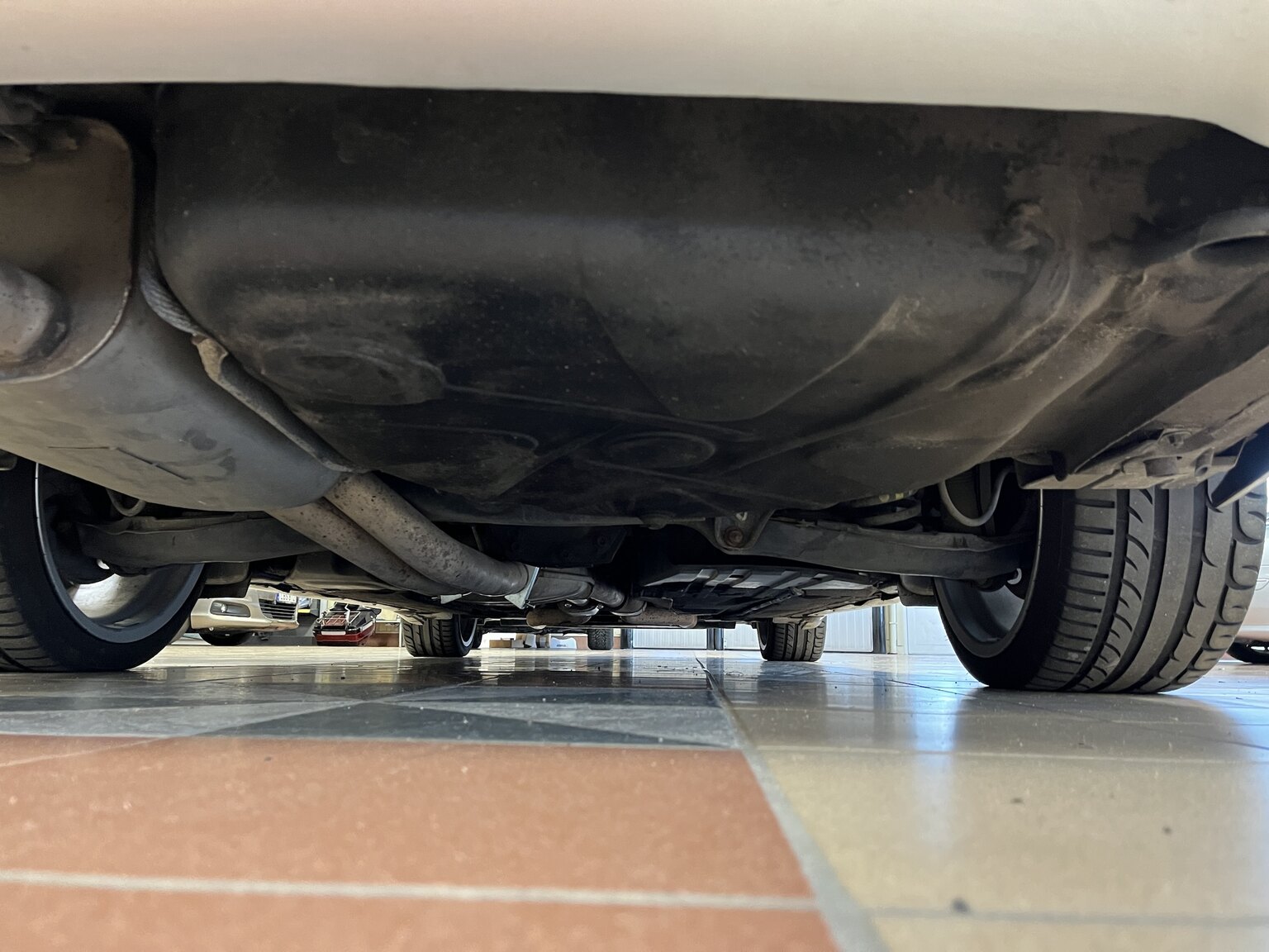 1998 Mercedes-Benz E55 AMG, Mekanik